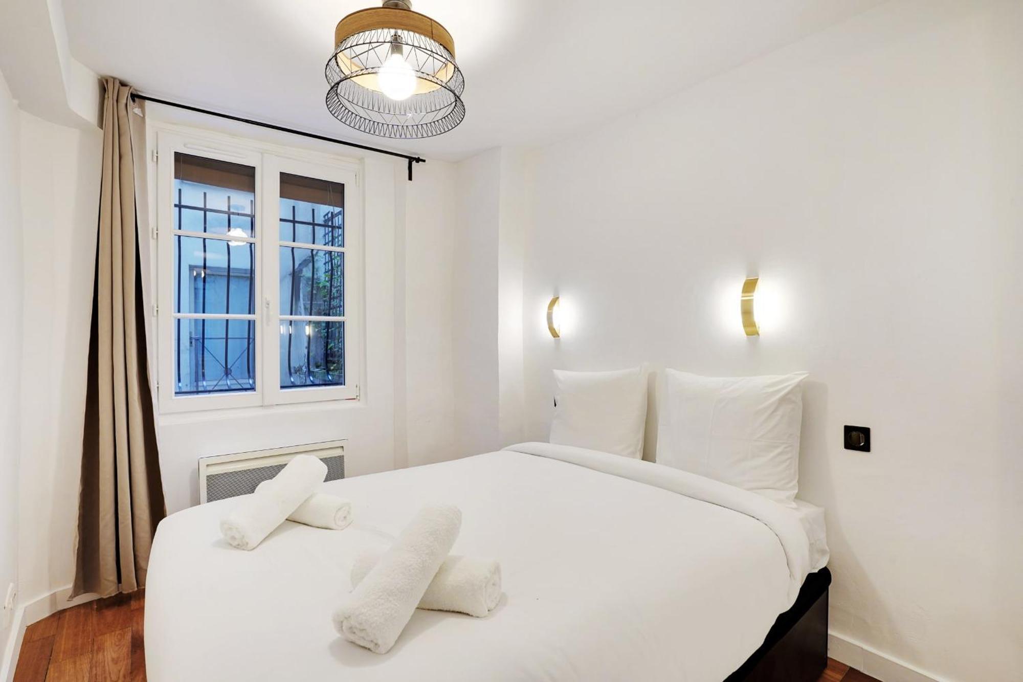 Ferienwohnung Marais - Vosges Luxury Flat Paris Exterior foto