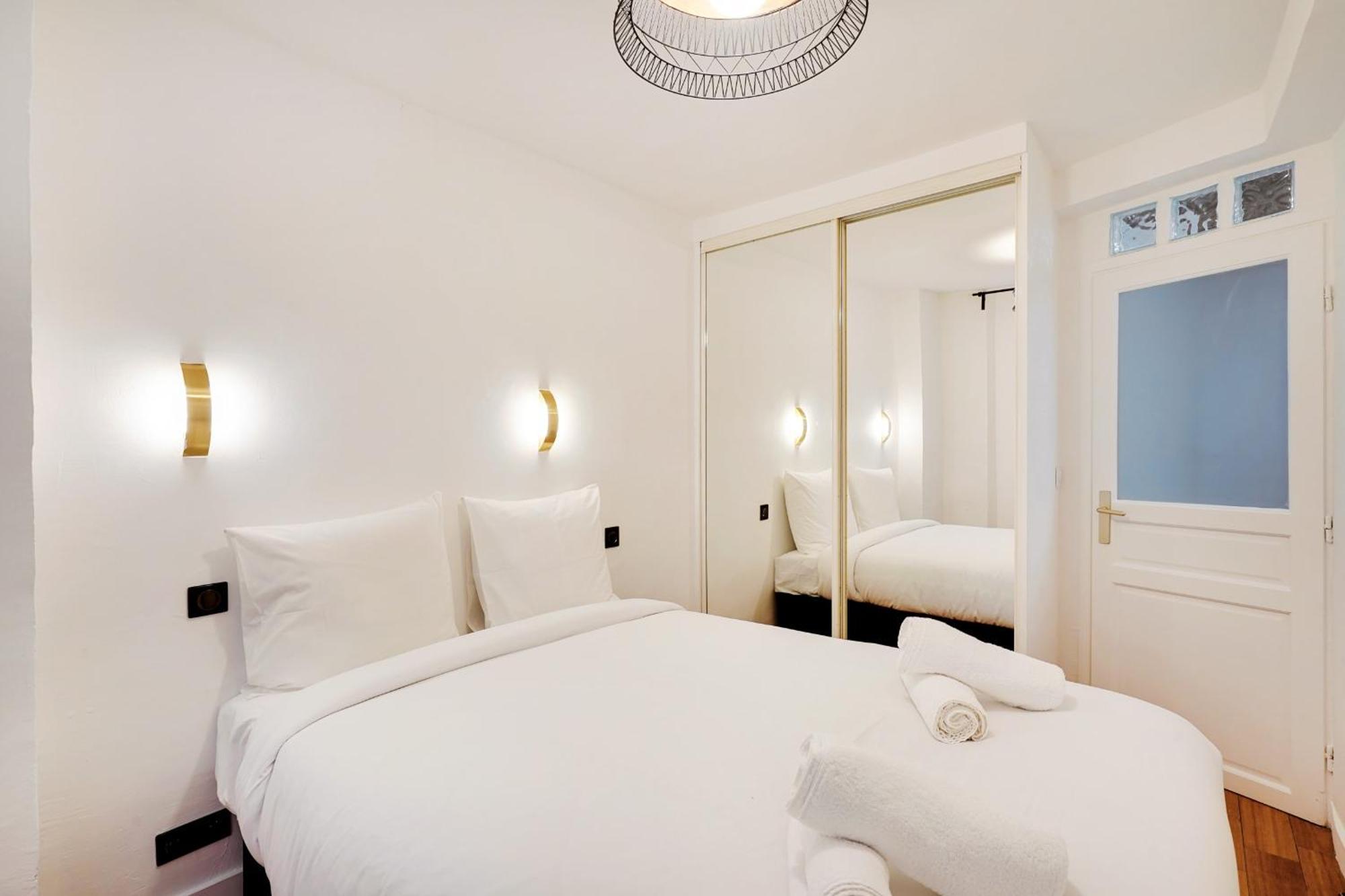 Ferienwohnung Marais - Vosges Luxury Flat Paris Exterior foto